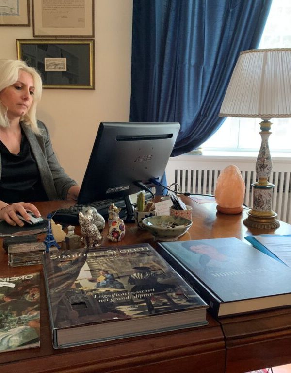 Avvocato Alessia Burelli specializzata in opposizioni cartelle